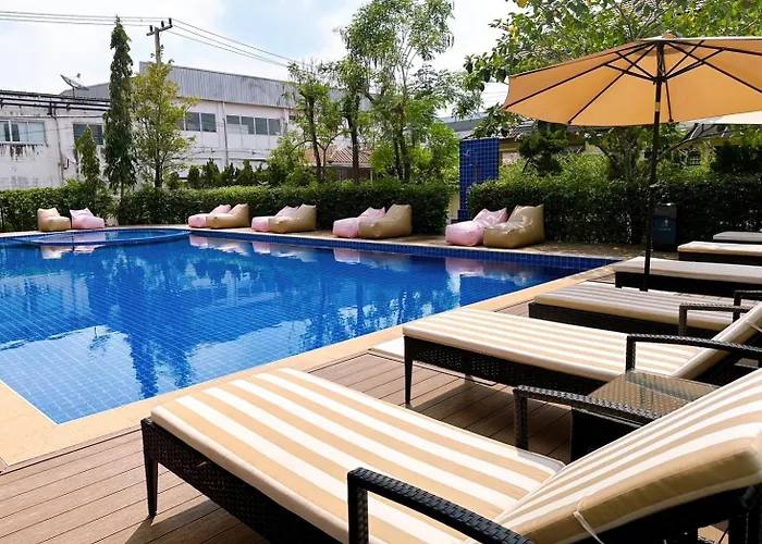 Miloft Suvarnabhumi Airport 酒店 5*
